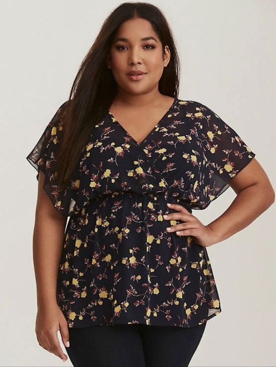 torrid Tops - Torrid Navy Floral Chiffon Babydoll Top Plus Size 3X